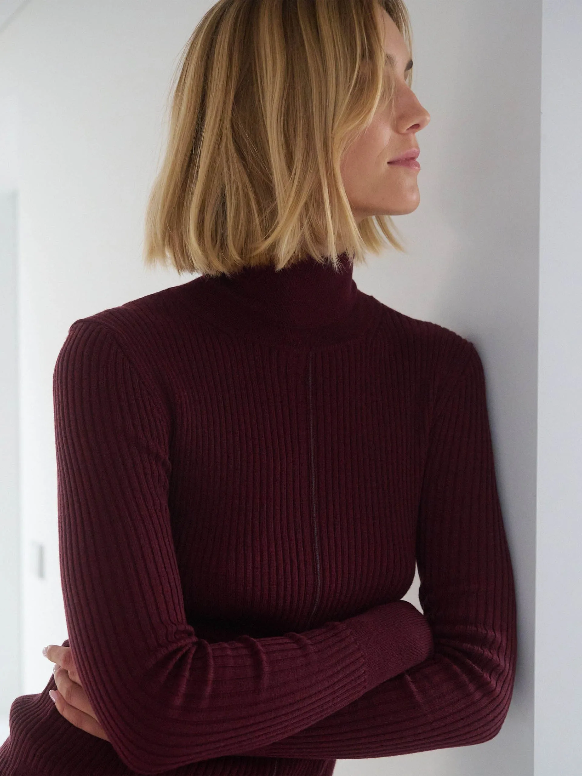 Austė hellebore merino wool turtleneck