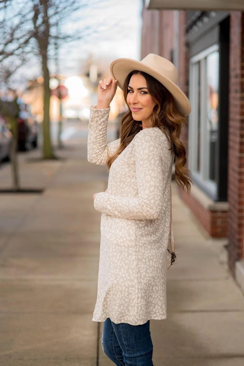 Lightweight Leopard Print Cardigan