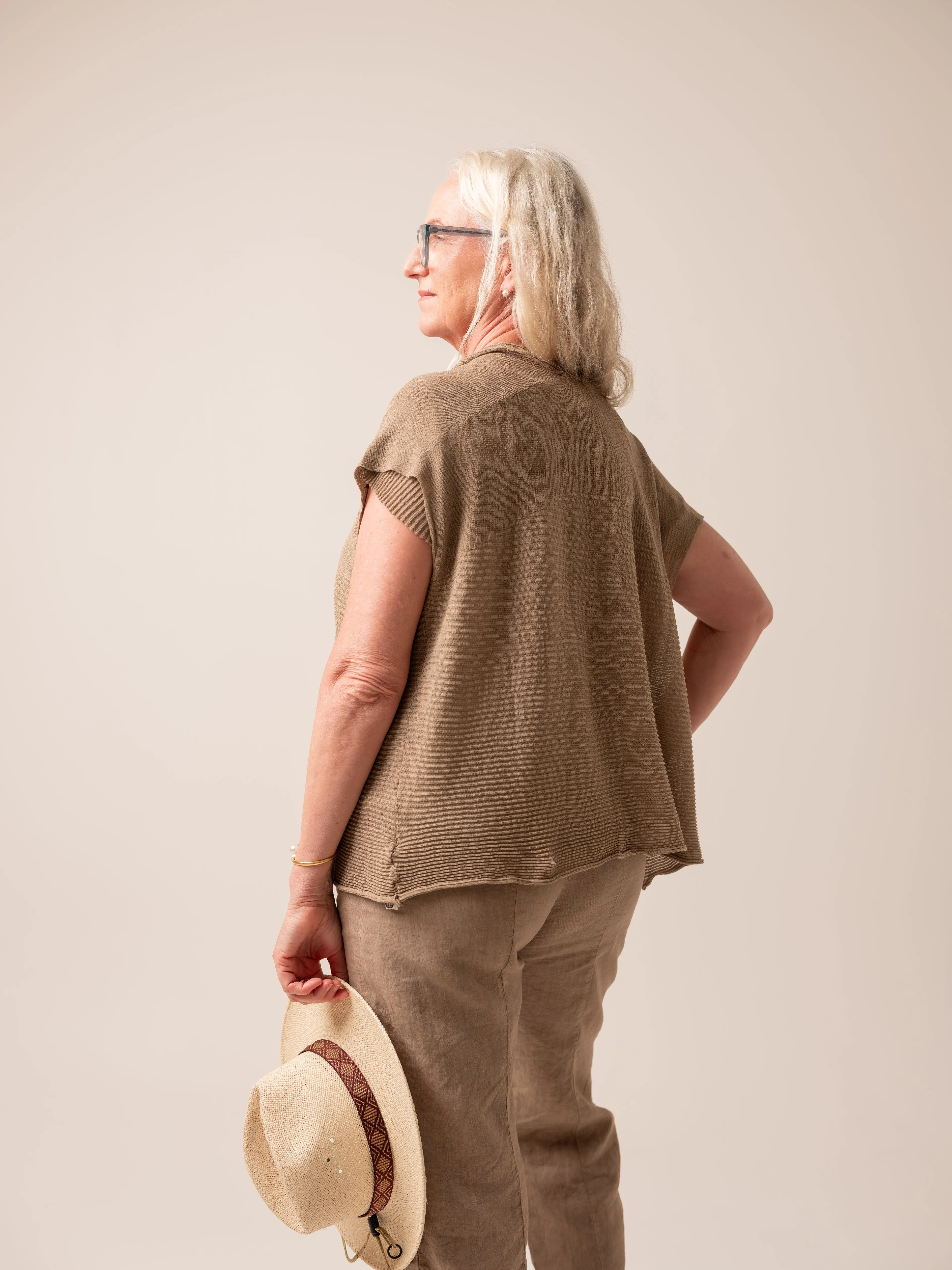 Transit Par Such Light Weight Cardigan in Clay